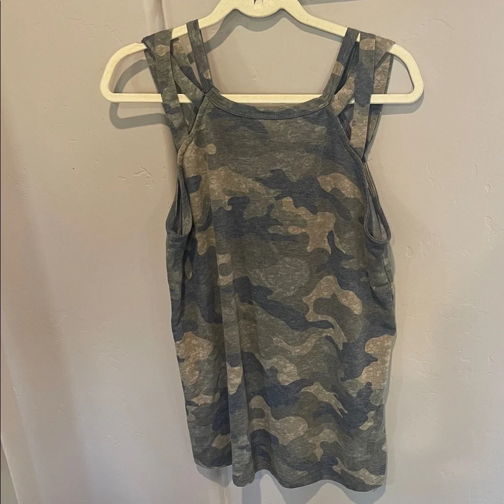7th Ray Camo Tank Top - Picture 2 of 3